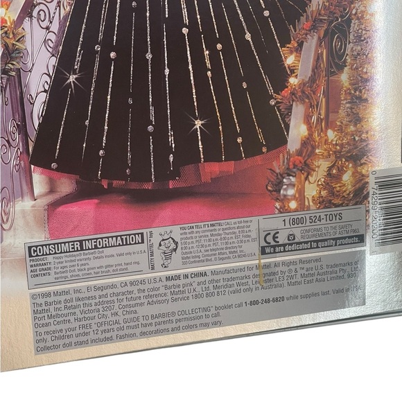 Happy Holidays Barbie Doll 1998
Special Edition Mattel #20200
NEW Vintage - Picture 7 of 11
